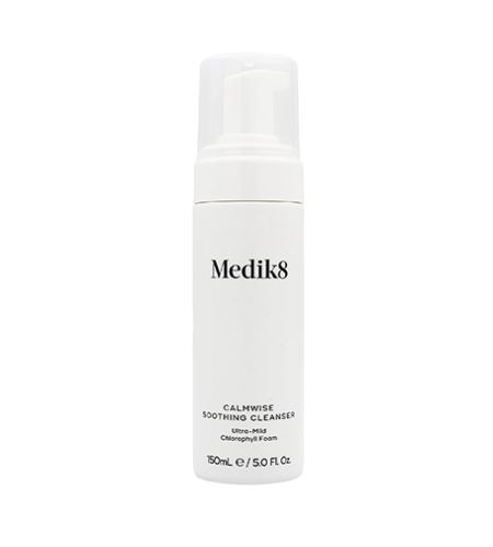 Medik8 Calmwise Soothing Cleanser ultra jemná čisticí pěna pro citlivou pleť 150 ml