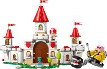 LEGO® Super Mario™ 71435 Bitva s Royem na hradě Peach (1)