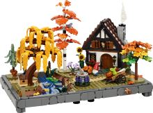 LEGO® Icons 11372 Chata a podzimní zahrada (2)