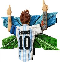 LEGO® Editions 43018 Lionel Messi – Okamžik vítězství (1)
