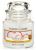 Yankee Candle Snow in Love vonná svíčka 104 g Yankee Candle Snow in Love vonná svíčka 104 g