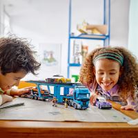 LEGO® City 60409 Žlutý pojízdný stavební jeřáb (4)