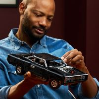 LEGO® Technic 42231 Auto Fast and Furious Dodge Charger R/T (2)