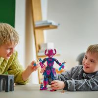 LEGO® ǀ Marvel 76316 Fantastická čtyřka vs. sestavitelná figurka Galactuse (4)