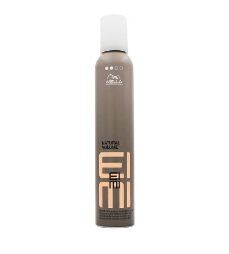 Wella Professionals EIMI Natural Volume pěna pro objem vlasů s lehkou fixací