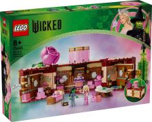 LEGO® Wicked 75683 Studentská kolej Glindy a Elphaby (2)