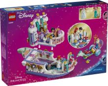 LEGO® │ Disney 43299 Arielina loď a královská svatba (3)